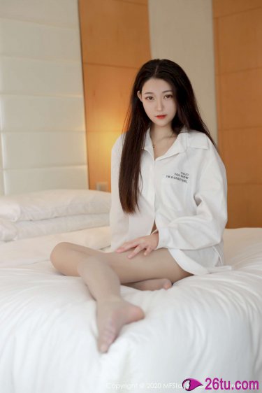 美女脱全部衣服无遮挡的图片